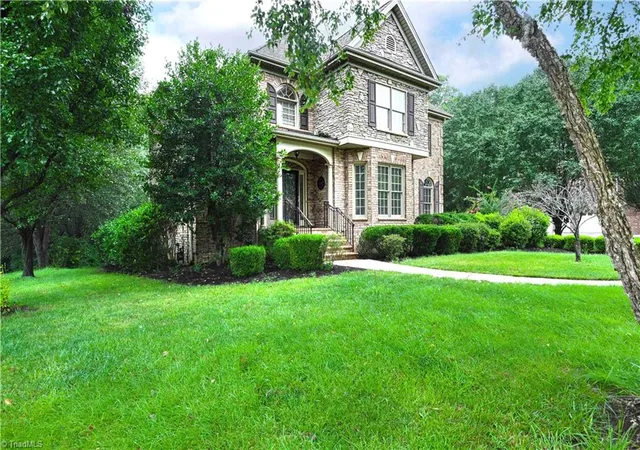 Photo 3 of Single family home for sale at 2170 Rossmore Rd, Clemmons, NC 27012 | MLS# 1228655 | Listing updated on 2026-09-12