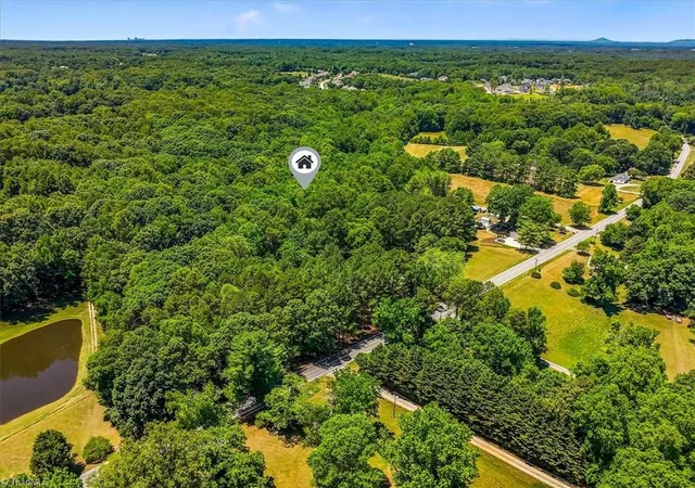 5th image of 8471 Linville Rd, Oak Ridge, NC 27310 | MLS# 1224481