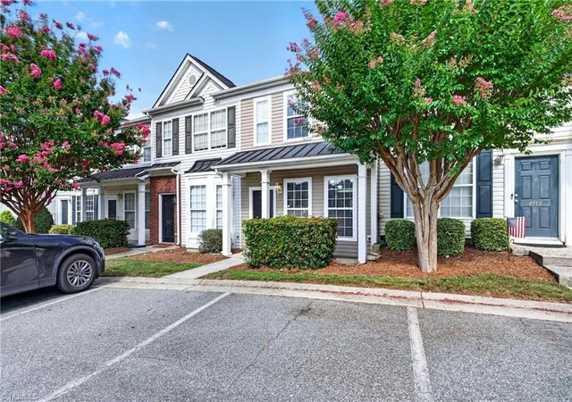 Photo 1 of Single family home for sale at 4113 Tarrant Tr Cir, High Point, NC 27265 | MLS# 1228639 | Listing updated on 2026-09-16