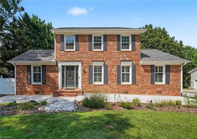 1st image of 5802 Muirfield Dr, Greensboro, NC 27410 | MLS# 1230798
