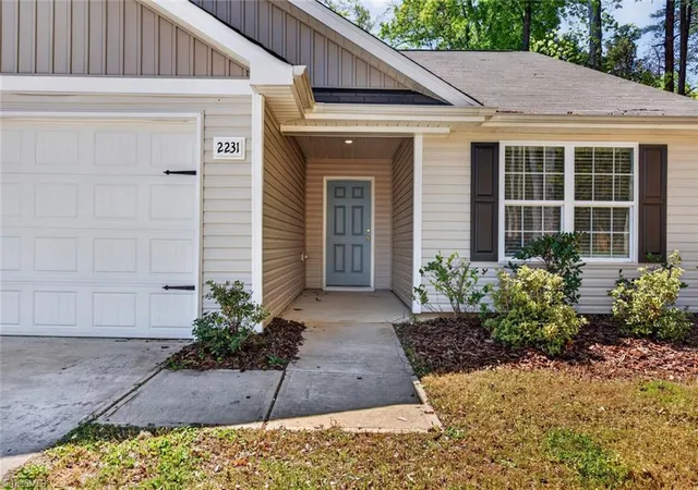Photo 4 of Single family home for sale at 2231 Balmore Ave, Greensboro, NC 27405 | MLS# 1228418 | Listing updated on 2026-07-31