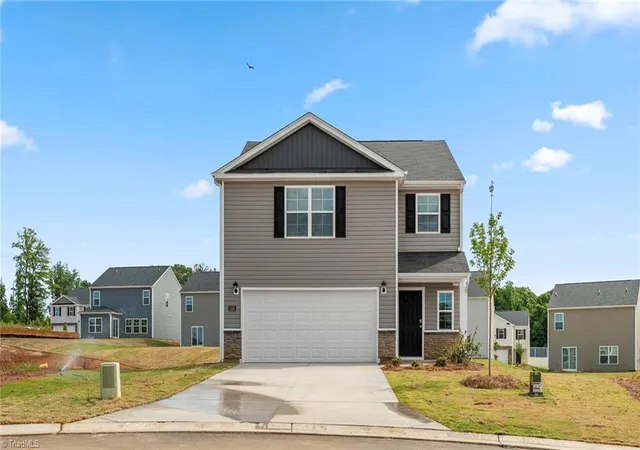 1st image of 633 Beechwood Cir, Thomasville, NC 27360 | MLS# 1225031