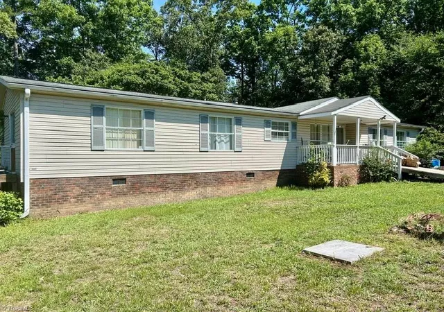 Photo 2 of Manufactured home for sale at 8365 Dirgie Mine Rd, Roxboro, NC 27574 | MLS# 1225799 | Listing updated on 2026-08-25