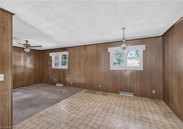 Photo 4 of Single family home for sale at 5175 Us Hwy 220 Bus S, Asheboro, NC 27205 | MLS# 1233511 | Listing updated on 2026-08-27