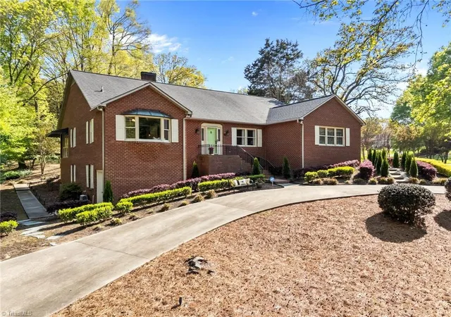 4th image of 961 Confederate Ave, Salisbury, NC 28144 | MLS# 1207292