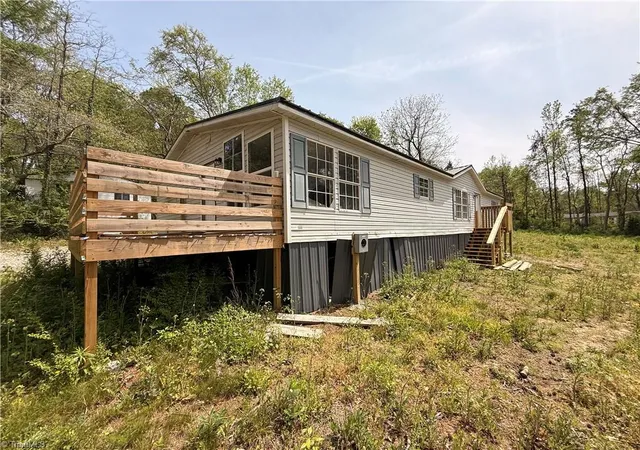 Homes for sale in Lexington, NC | 620 Frank Fleer Rd, Lexington, NC 27292 | MLS# 1215558