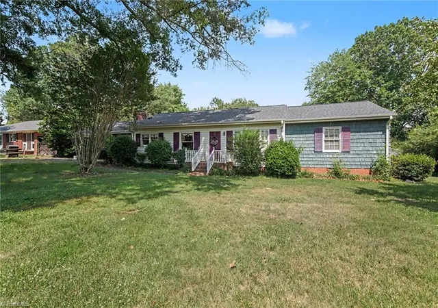 4th image of 5109 Nc Hwy 89 E, Walnut Cove, NC 27052 | MLS# 1226530