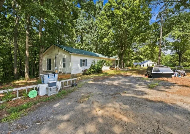 Photo 2 of Manufactured home for sale at 4255 Reid Rd, Tobaccoville, NC 27050 | MLS# 1231637 | Listing updated on 2026-08-18