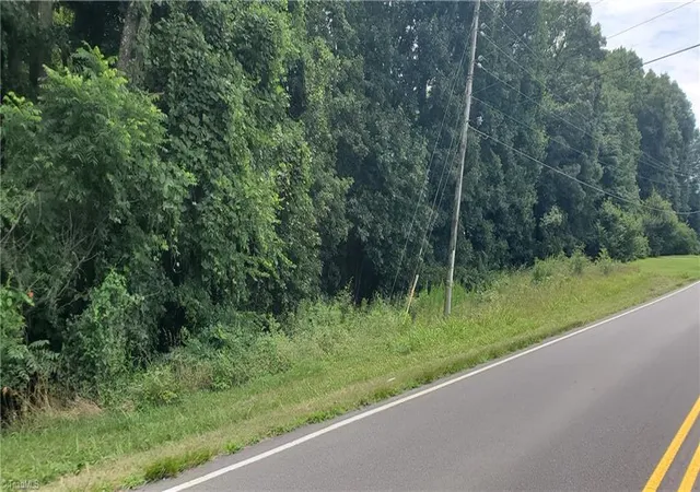 4th image of 3939 Us Hwy 64 W, Mocksville, NC 27028 | MLS# 1190236