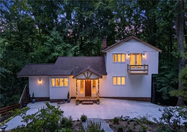 Photo 2 of Single family home for sale at 6809 Brookbank Rd, Summerfield, NC 27358 | MLS# 1228508 | Listing updated on 2026-08-26
