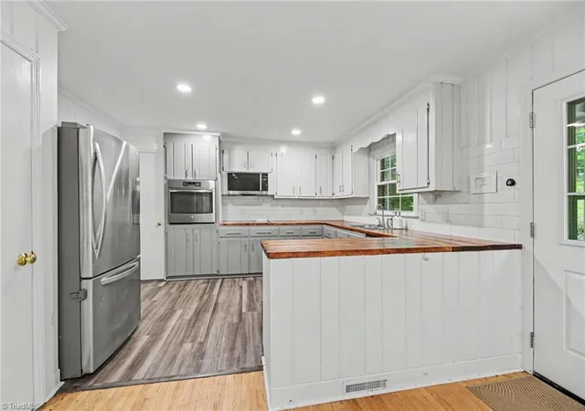 4th image of 100 Malvern Ct, Winston Salem, NC 27106 | MLS# 1225642