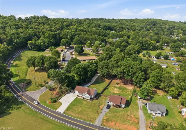 41st image of 409 N Ayersville Rd, Mayodan, NC 27027 | MLS# 1230698