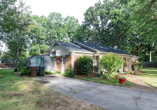 22nd image of 7 Coachman Ct, Greensboro, NC 27407 | MLS# 1233056