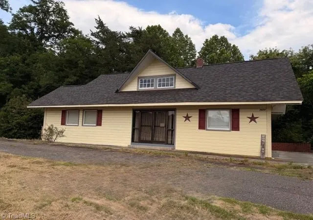 Homes for sale in Danbury, NC | 2600 Nc Hwy 8 N, Danbury, NC 27016 | MLS# 1225035