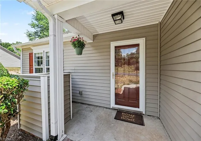 5th image of 3876 Hanley Wy, Walkertown, NC 27051 | MLS# 1224787
