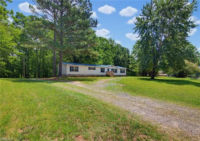 Photo 1 of Manufactured home for sale at 1041 Whitts Rd, Madison, NC 27025 | MLS# 1225445 | Listing updated on 2026-09-01