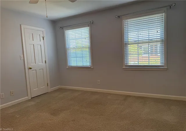 44th image of 329 Hanover Arms Ct, Winston Salem, NC 27104 | MLS# 1229979