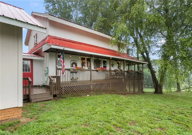 Homes for sale in Sophia, NC | 3993 Level Plains Rd, Sophia, NC 27350 | MLS# 1225821
