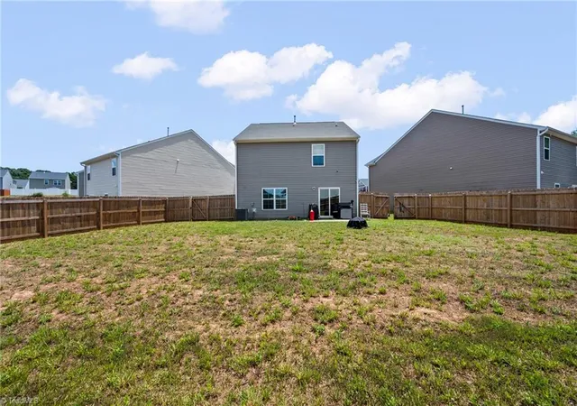 Photo 4 of Single family home for sale at 586 Tochi Ct, Winston Salem, NC 27105 | MLS# 1227531 | Listing updated on 2026-07-13