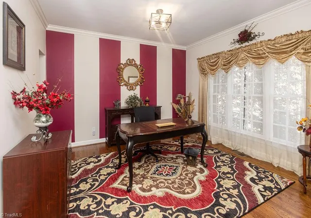 Photo 4 of Single family home for sale at 3101 Lodge Dr, Jamestown, NC 27282 | MLS# 1229873 | Listing updated on 2026-09-16