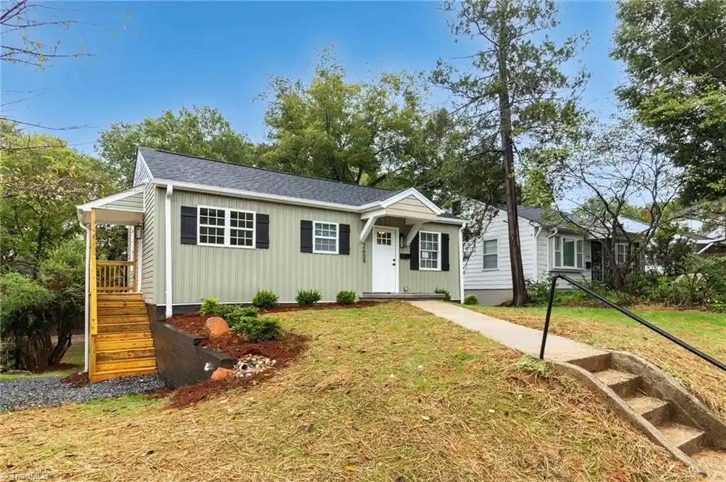Photo 1 of Single family home for sale at 2609 S Main St, Winston Salem, NC 27127 | MLS# 1236964 | Listing updated on 2026-10-29
