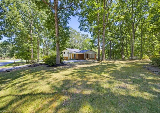 Photo 3 of Sale Pending at 182 Regency Dr, Reidsville, NC 27320 | MLS# 1233688 | Listing updated on 2026-09-03