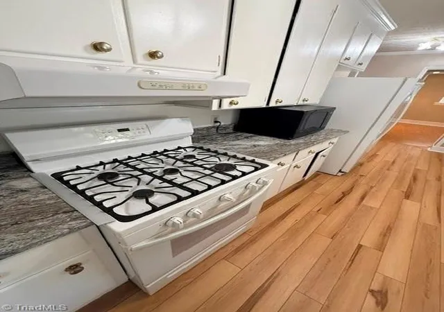5th image of 244 Weaver St, Eden, NC 27288 | MLS# 1229364