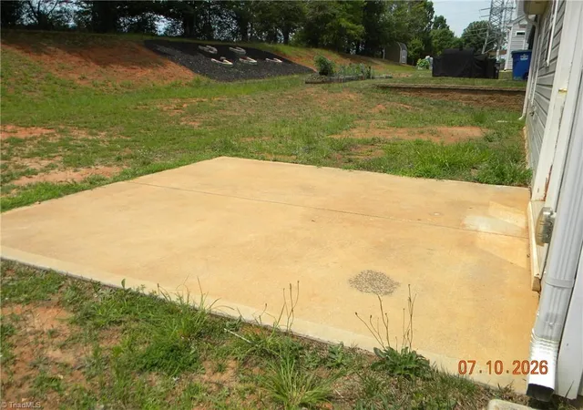 2nd image of 3536 Congress Sq, Kernersville, NC 27284 | MLS# 1227698