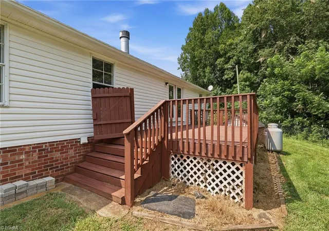 36th image of 3028 Quaker Church Rd, Pinnacle, NC 27043 | MLS# 1230817