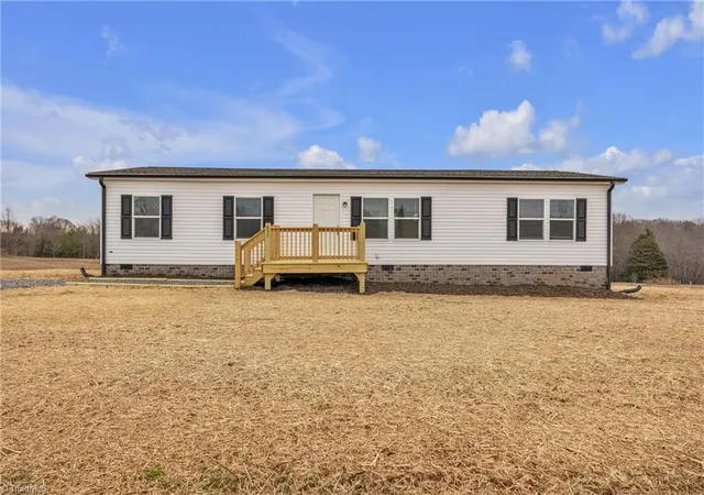 3rd image of 4433 Old Us Hwy 421, Hamptonville, NC 27020 | MLS# 1217367