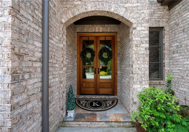 2nd image of 4090 Carriage Manor Cvs, Winston Salem, NC 27106 | MLS# 1215556