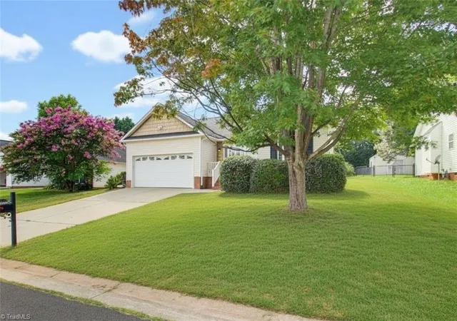 Photo 2 of Sale Pending at 4758 Eagle Path, Winston Salem, NC 27127 | MLS# 1230327 | Listing updated on 2026-09-25