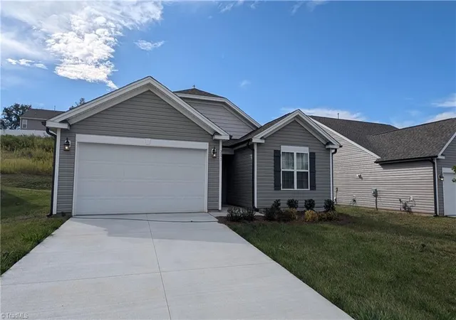 Photo 3 of Single Family Residence at 201 Waylon Ct, Lexington, NC 27295 | MLS# 1174124 | | Sold on 2026-04-24