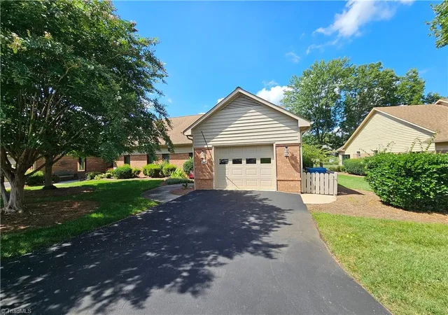 Photo 1 of Single family home for sale at 347 Hollybrook Dr, Advance, NC 27006 | MLS# 1229953 | Listing updated on 2026-09-09