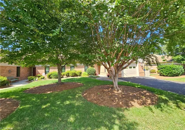 Photo 2 of Single family home for sale at 347 Hollybrook Dr, Advance, NC 27006 | MLS# 1229953 | Listing updated on 2026-09-09