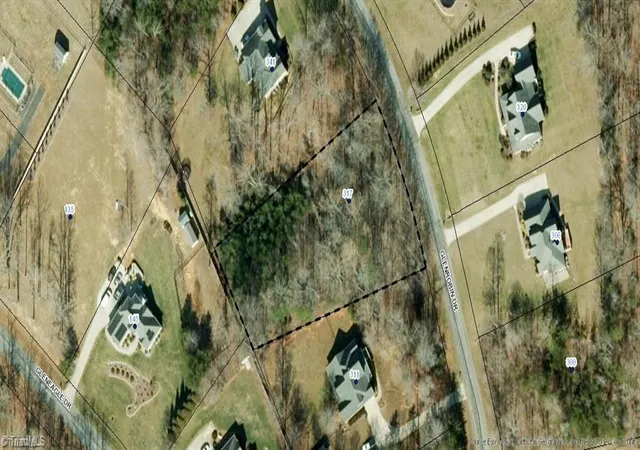 2nd image of 317 Glenrobin Dr, Eden, NC 27288 | MLS# 1230240