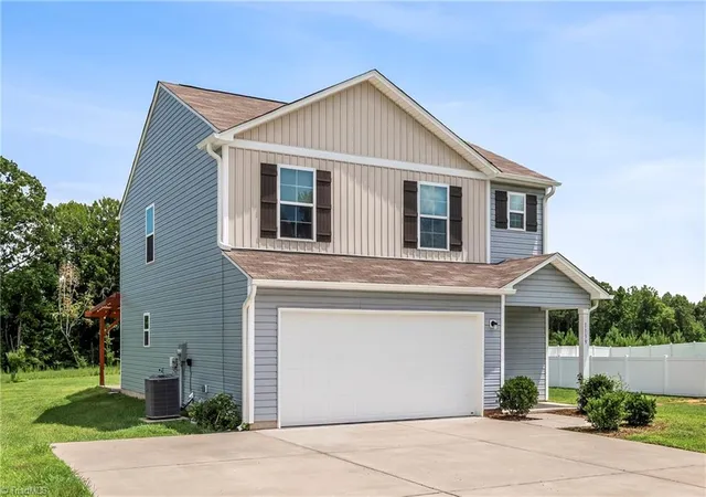 Photo 4 of Sale Pending at 1139 Calvin Sowers Rd, Lexington, NC 27295 | MLS# 1229945 | Listing updated on 2026-08-22