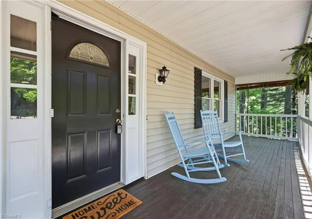3rd image of 118 Teague Ct, Winston Salem, NC 27107 | MLS# 1221785