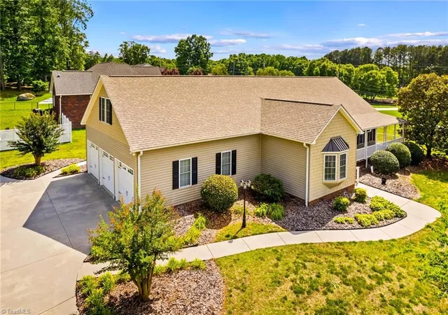 Homes for sale in Salisbury, NC | 101 Devonshire Ln, Salisbury, NC 28146 | MLS# 1222826