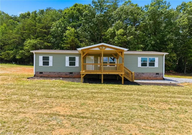 4th image of 4963 Rhoney Rd, Connelly Springs, NC 28612 | MLS# 1225388
