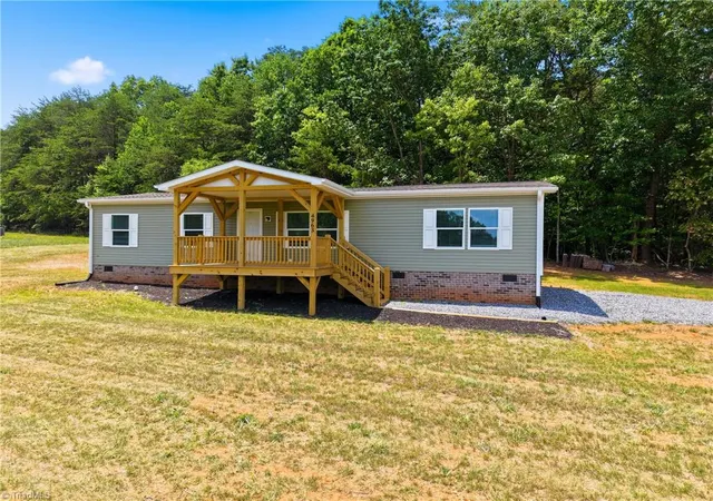 5th image of 4963 Rhoney Rd, Connelly Springs, NC 28612 | MLS# 1225388