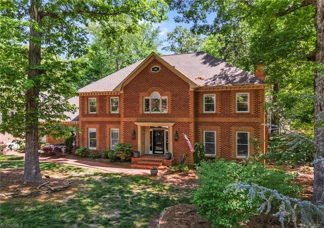 2nd image of 3903 Buncombe Dr, Greensboro, NC 27407 | MLS# 1224385