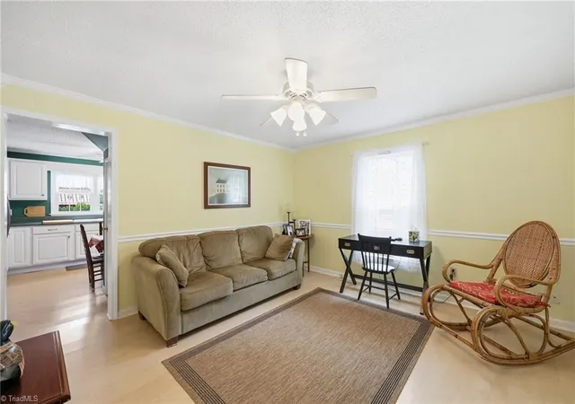 3rd image of 410 W Lee St, Mebane, NC 27302 | MLS# 1228131