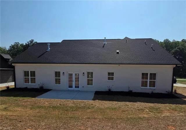 Photo 3 of Single family home for sale at 150 Channy Ln, Lexington, NC 27295 | MLS# 1226051 | Listing updated on 2026-08-30