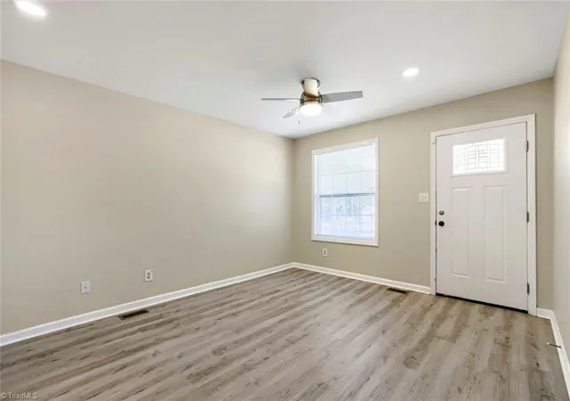 Photo 4 of Single family home for sale at 2204 Gable Way, High Point, NC 27262 | MLS# 1227185 | Listing updated on 2026-08-28