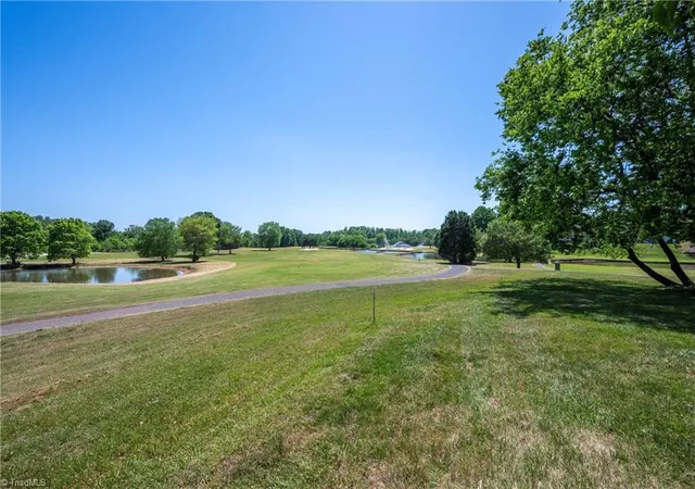 5th image of 216 Juniper Cir, Advance, NC 27006 | MLS# 1217498