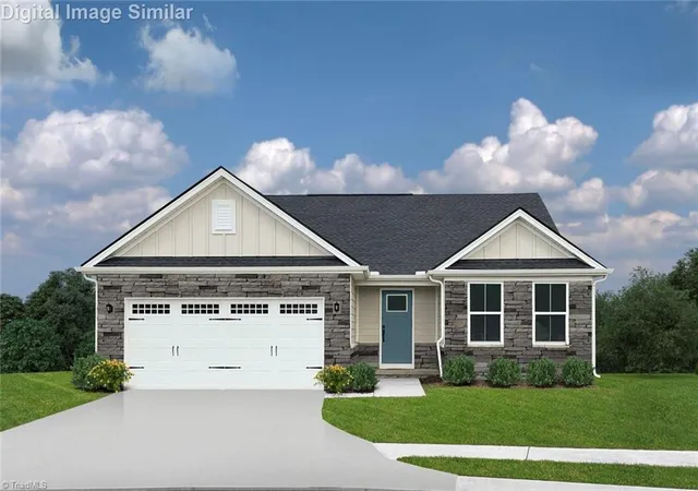 Photo 3 of Single family home for sale at 333 Linwood Ests Dr, Lexington, NC 27292 | MLS# 1228734 | Listing updated on 2026-09-02