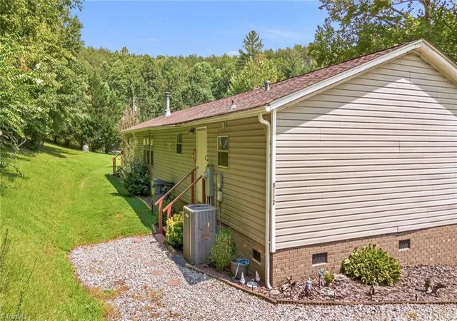 Photo 5 of Manufactured home for sale at 8112 N Nc Hwy 16, Millers Creek, NC 28651 | MLS# 1231102 | Listing updated on 2026-08-13