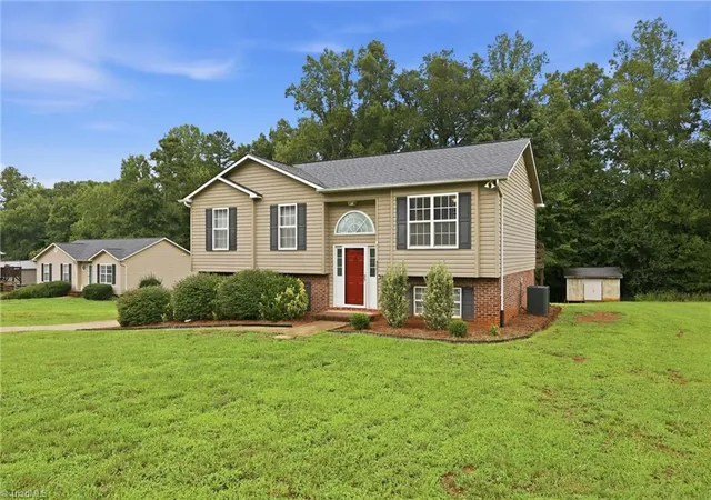 Photo 3 of Sale Pending at 4051 Village Tr Dr, Tobaccoville, NC 27050 | MLS# 1228806 | Listing updated on 2026-09-19