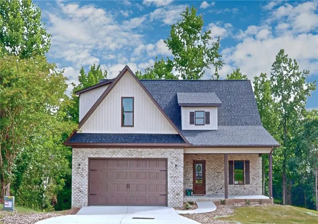 Homes for sale in Archdale, NC | 108 Sprucewood Ct, Archdale, NC 27263 | MLS# 1222909